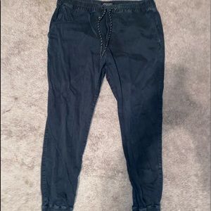mens american eagle navy blue cargo jogger